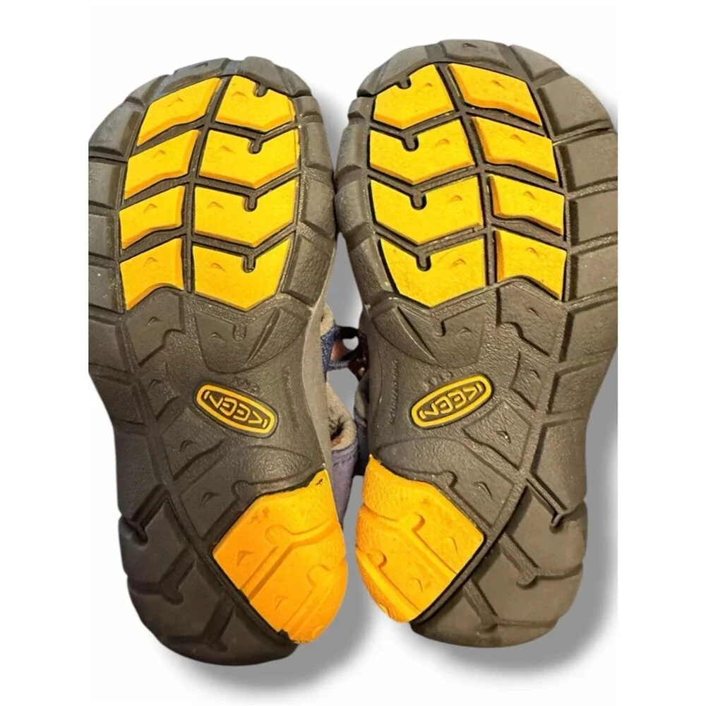 KEEN Unisex- Kids Newport H2 Closed Toe Water Sandals Blue Depths/Gargoyle Sz 8